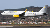 EC-MEL - Vueling Airlines Airbus A320 aircraft