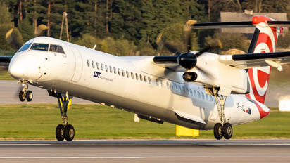 SP-EQL - LOT - Polish Airlines de Havilland Canada DHC-8-402Q Dash 8
