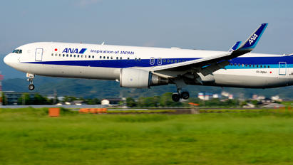 JA619A - ANA - All Nippon Airways Boeing 767-300ER