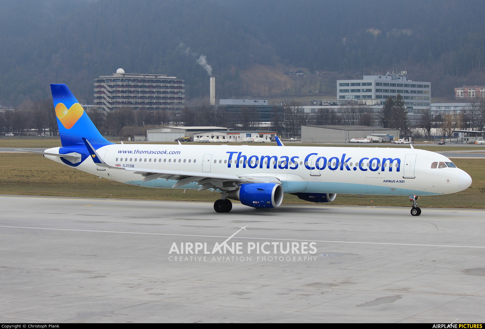 Thomas Cook G-TCDB aircraft at Innsbruck