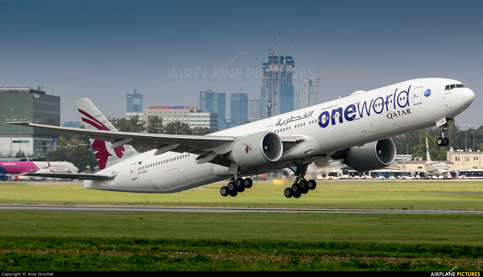 Qatar Airways A7-BAB aircraft at Warsaw - Frederic Chopin