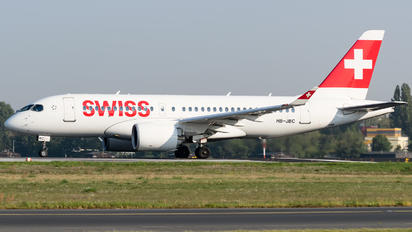 HB-JBC - Swiss Bombardier CS100