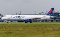 TC-OBY - Onur Air Airbus A321 aircraft