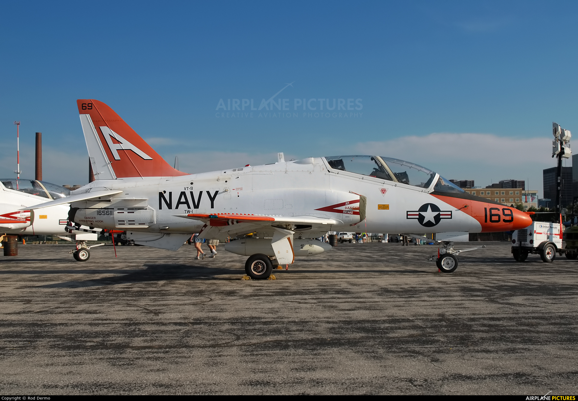 USA - Navy 165611 aircraft at Cleveland - Burke Lakefront
