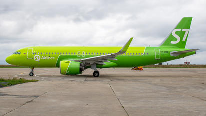 VP-BWB - S7 Airlines Airbus A320 NEO