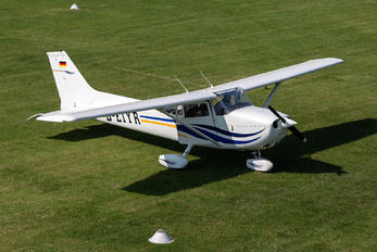 D-EIYR - Private Cessna 172 Skyhawk (all models except RG)
