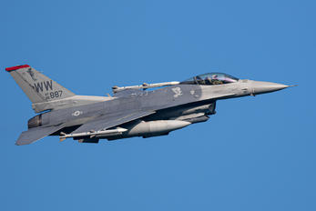 92-3887 - USA - Air Force General Dynamics F-16C Fighting Falcon