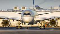 Qatar Airways A7-ALJ image