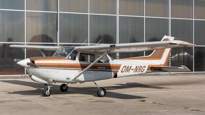 OM-NRG - Aero Slovakia Cessna 172 RG Skyhawk / Cutlass
