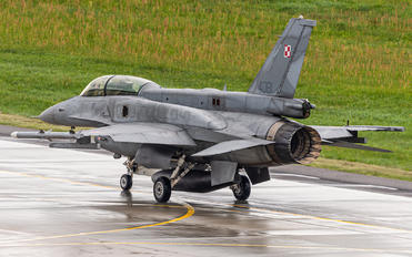 4081 - Poland - Air Force Lockheed Martin F-16D block 52+Jastrząb