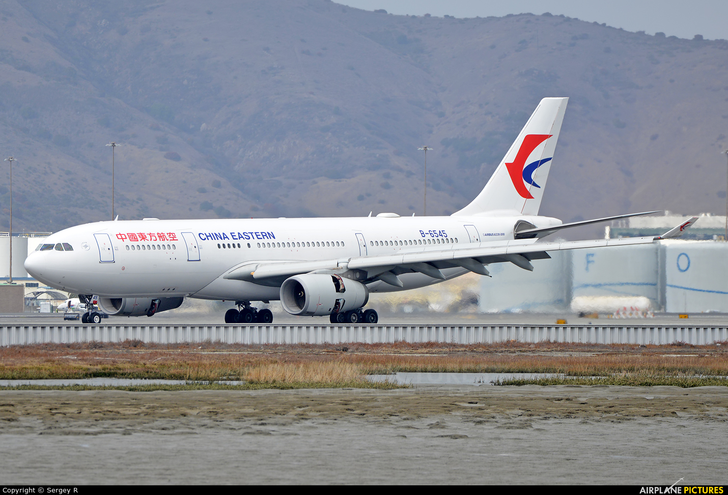 China Eastern Airlines B-6545 aircraft at San Francisco Intl
