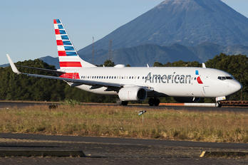 N920NN - American Airlines Boeing 737-800