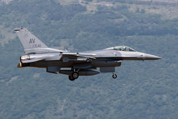 88-0541 - USA - Air Force General Dynamics F-16CM Fighting Falcon