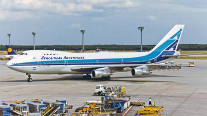 LV-OEP - Aerolineas Argentinas Boeing 747-200