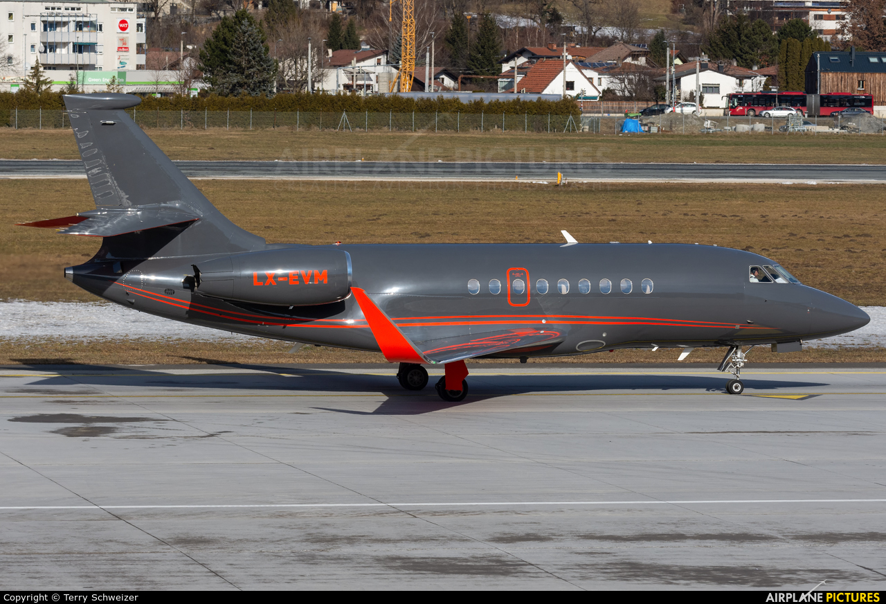 Global Jet Luxembourg LX-EVM aircraft at Innsbruck