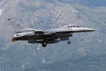 89-2047 - USA - Air Force General Dynamics F-16C Fighting Falcon