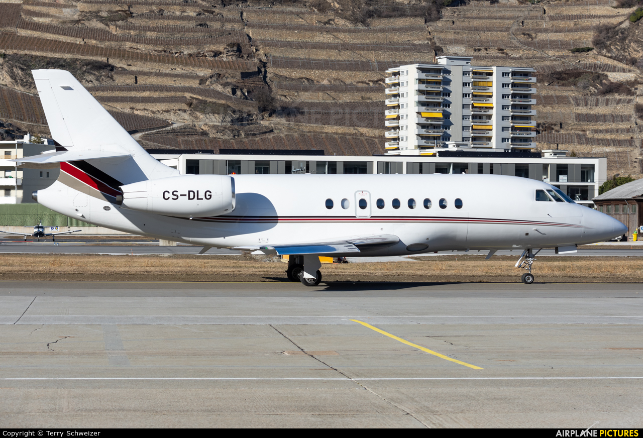 NetJets Europe (Portugal) CS-DLG aircraft at Sion