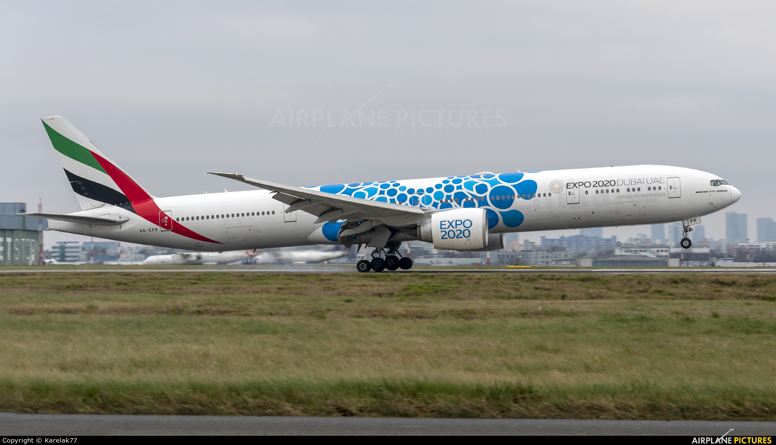 Emirates Airlines A6-EPK aircraft at Warsaw - Frederic Chopin
