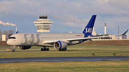 SE-RSA - SAS - Scandinavian Airlines Airbus A350-900