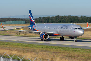 VP-BEA - Aeroflot Airbus A321