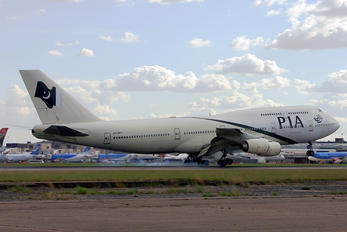 AP-BFY - PIA - Pakistan International Airlines Boeing 747-300