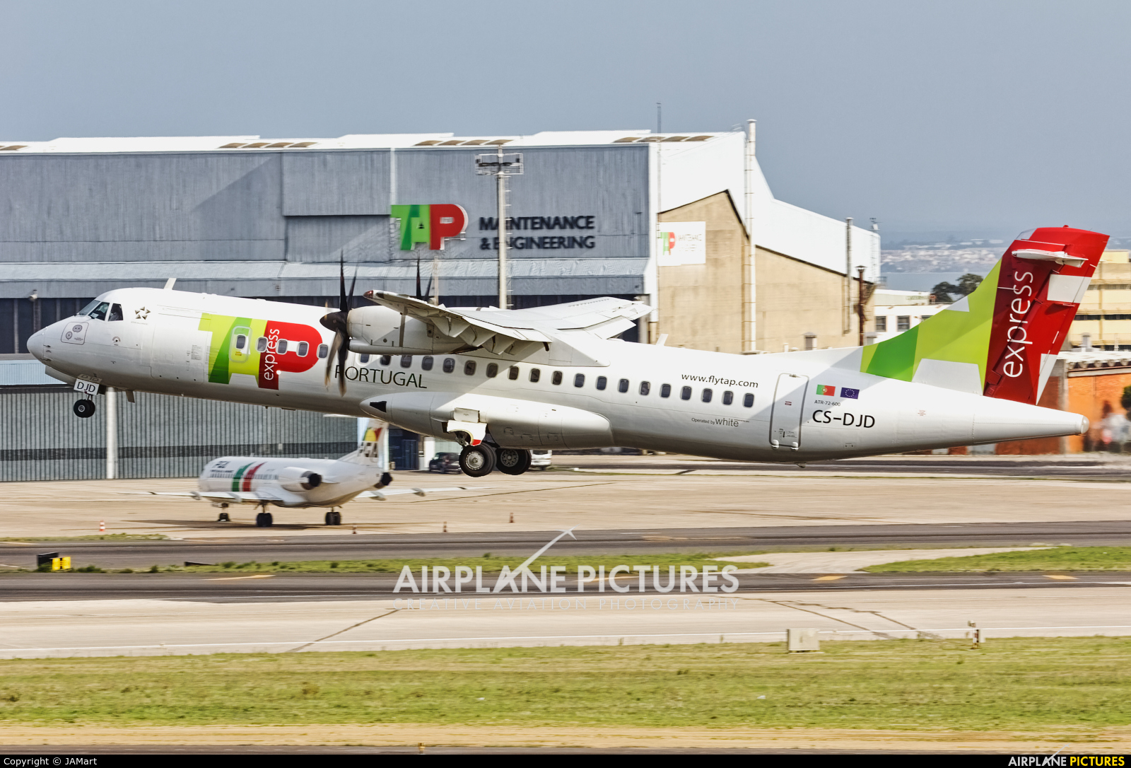 TAP Express CS-DJD aircraft at Lisbon