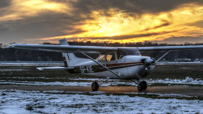 SP-KIE - Private Cessna 172 Skyhawk (all models except RG)