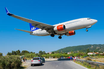 LN-RRA - SAS - Scandinavian Airlines Boeing 737-700