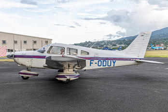 F-ODUY - Aeroclub UTA - Les Ailes du Fenua Piper PA-28 Archer