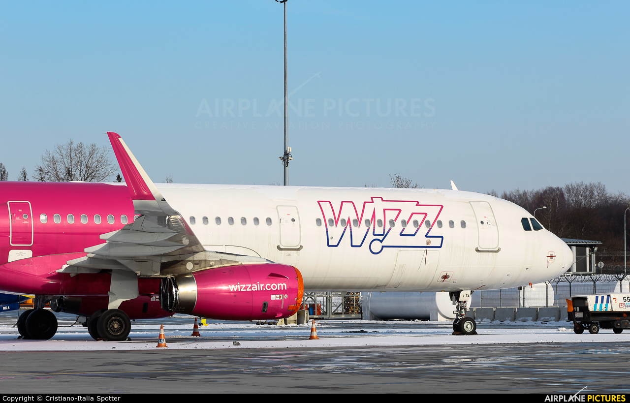 Wizz Air HA-LTA aircraft at Kraków - John Paul II Intl