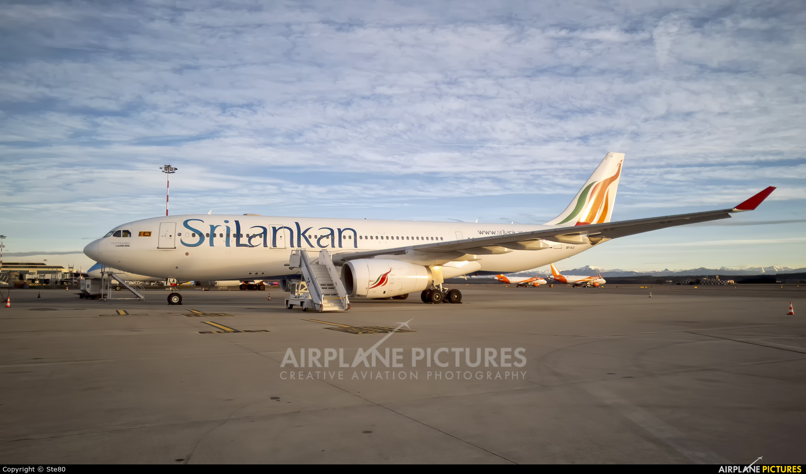SriLankan Airlines 4R-ALA aircraft at Milan - Malpensa
