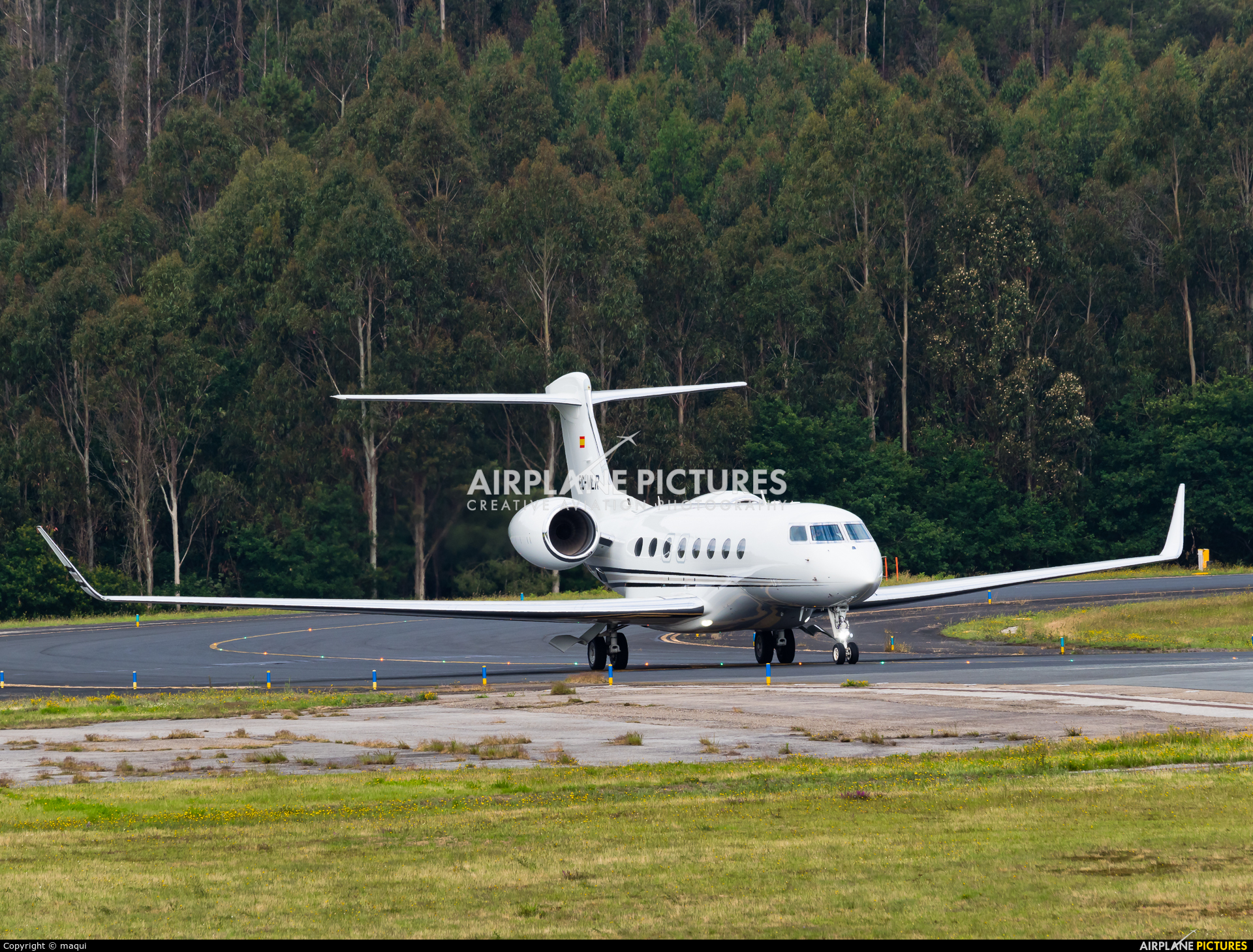 Gestair EC-MLR aircraft at Santiago de Compostela