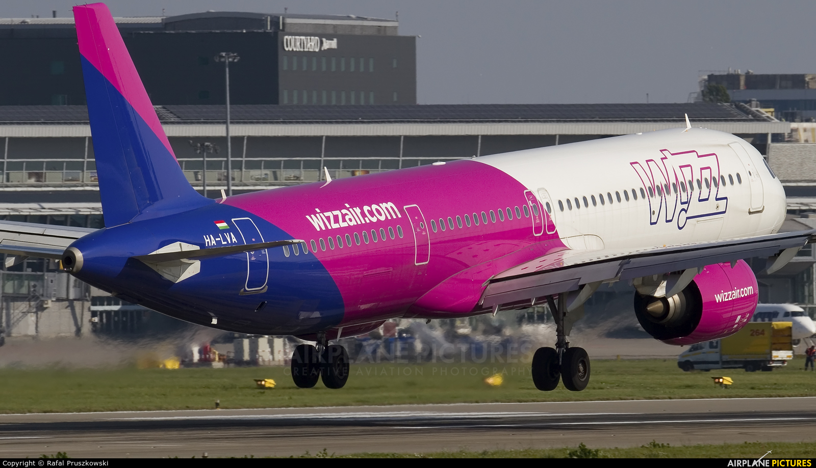 Wizz Air HA-LVA aircraft at Warsaw - Frederic Chopin