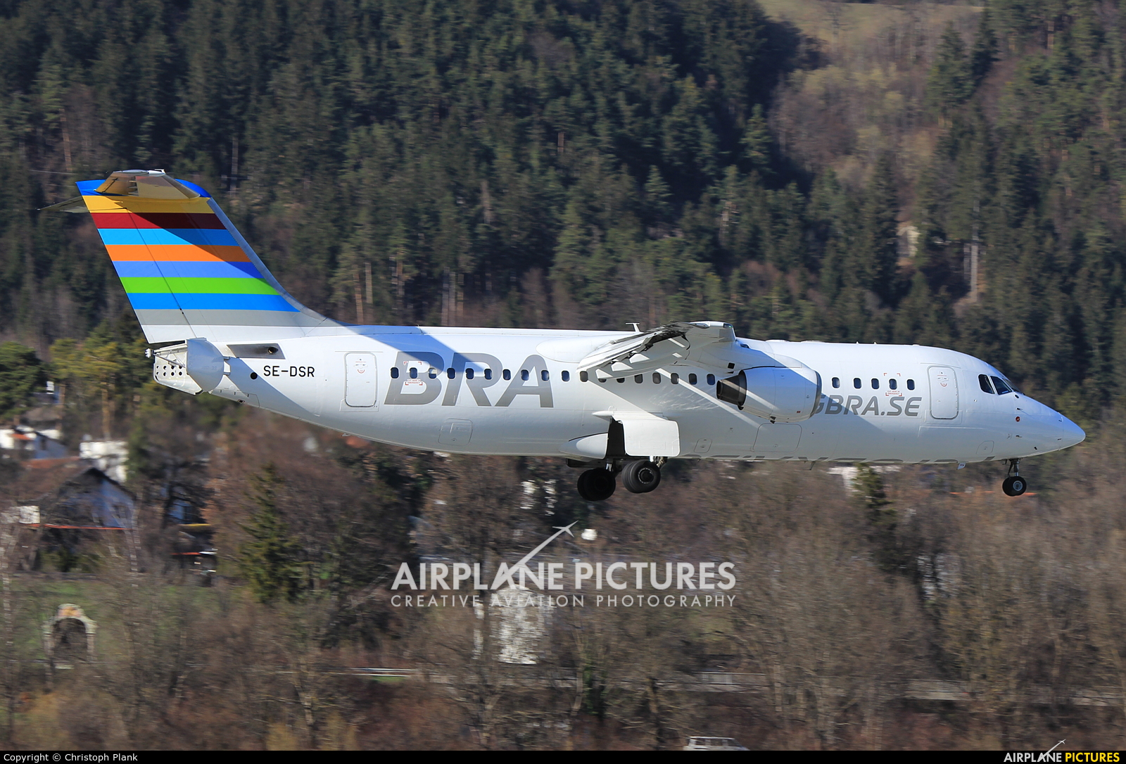 BRA (Sweden) SE-DSR aircraft at Innsbruck