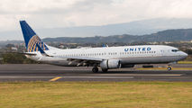 N79521 - United Airlines Boeing 737-800 aircraft