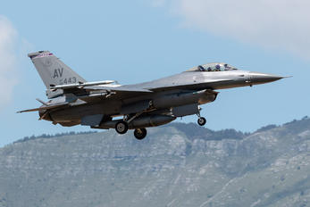 88-0443 - USA - Air Force General Dynamics F-16CG Night Falcon