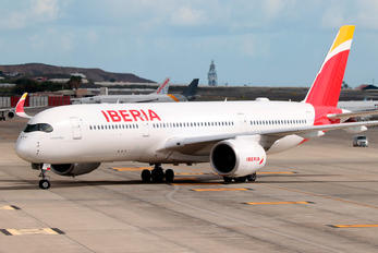 EC-NBE - Iberia Airbus A350-900