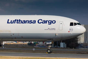 D-ALCJ - Lufthansa Cargo McDonnell Douglas MD-11F