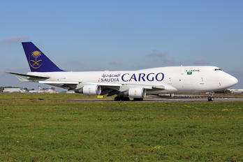 TF-AMR - Saudi Arabian Cargo Boeing 747-400