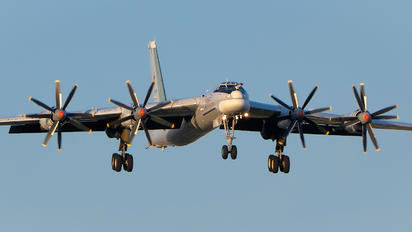 RF-94257 - Russia - Air Force Tupolev Tu-95MS