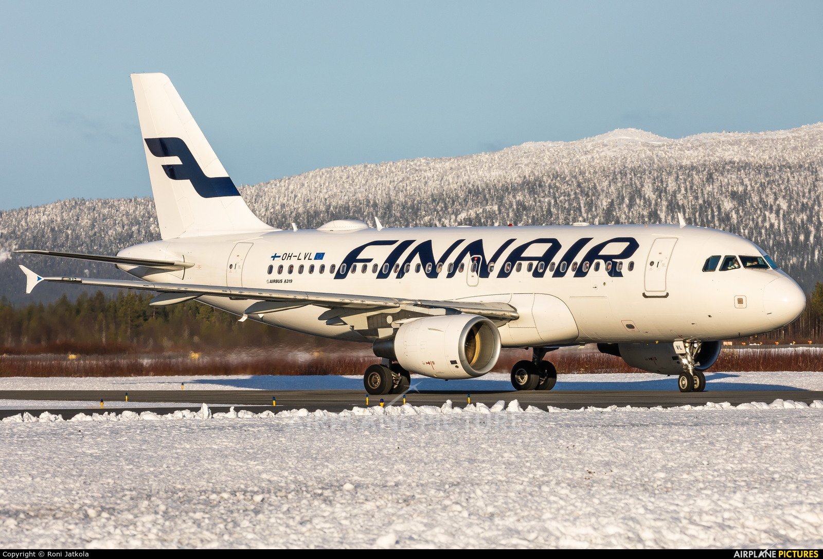 Finnair OH-LVL aircraft at Kittilä
