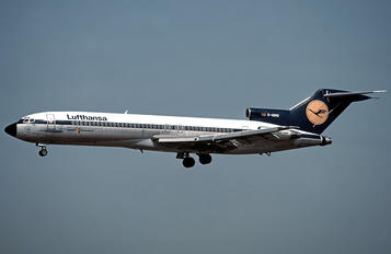 D-ABKE - Lufthansa Boeing 727-200 (Adv)