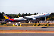 HL7736 - Asiana Airlines Airbus A330-300 aircraft