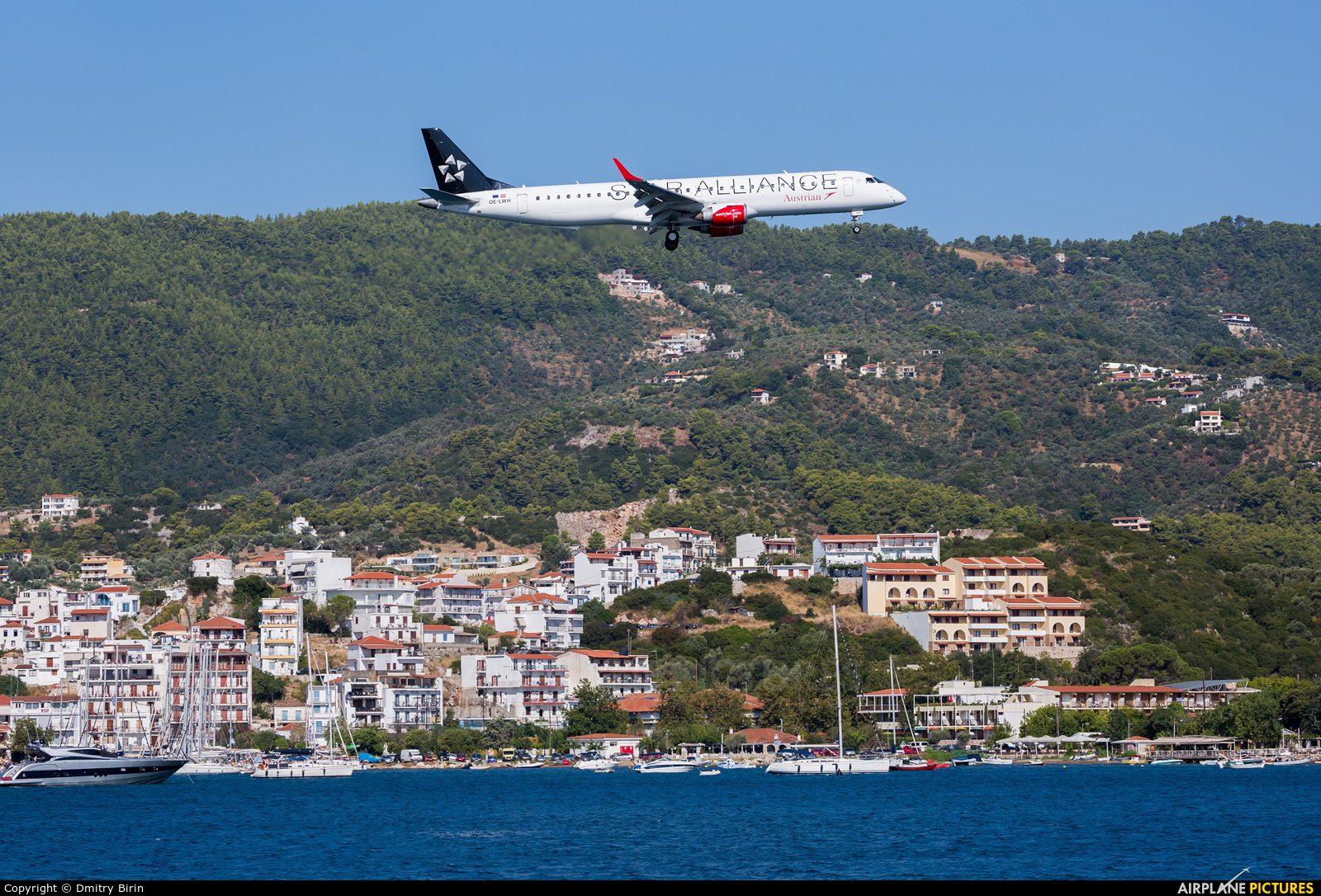 Austrian Airlines/Arrows/Tyrolean OE-LWH aircraft at Skiathos