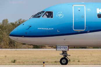 PH-EXZ - KLM Embraer ERJ-175 (170-200)