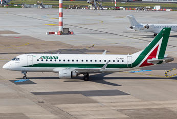 EI-RDK - Alitalia Embraer ERJ-175 (170-200)