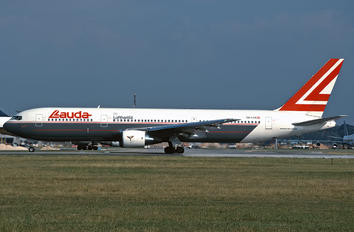 OE-LAS - Lauda Air Boeing 767-300ER