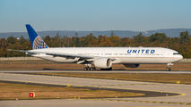 N2534U - United Airlines Boeing 777-300ER aircraft