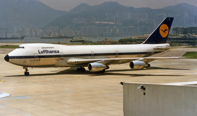D-ABZH - Lufthansa Boeing 747-200