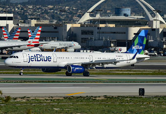 N989JT - JetBlue Airways Airbus A321